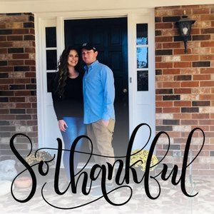 Meet your Posher, Niki